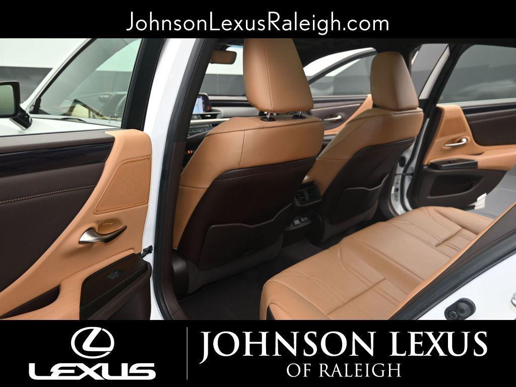 used 2019 Lexus ES 350 car, priced at $31,988