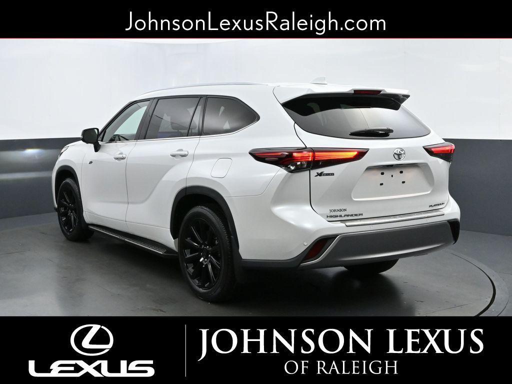 used 2024 Toyota Highlander car, priced at $43,980