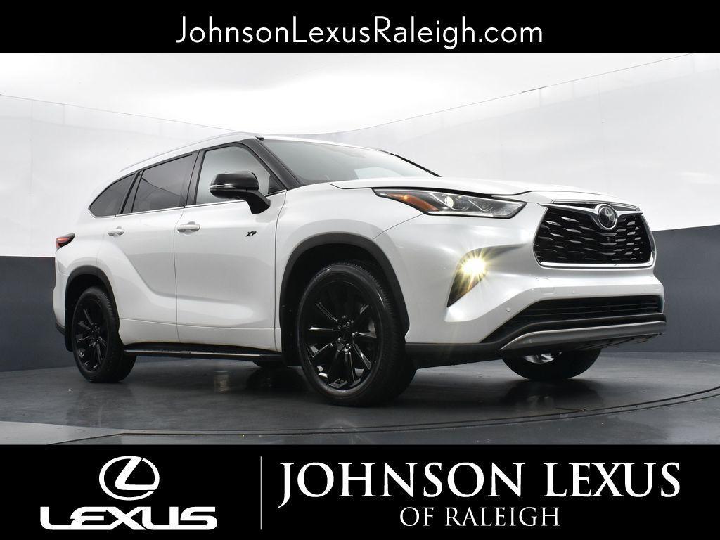 used 2024 Toyota Highlander car, priced at $43,980