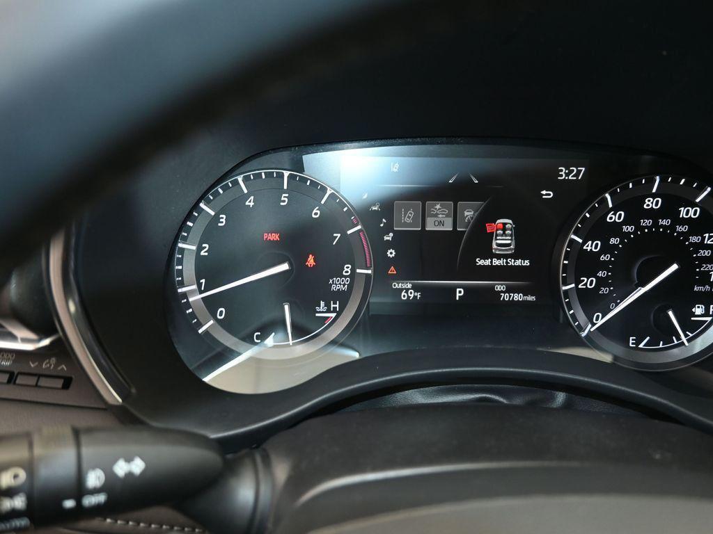 used 2021 Toyota Highlander car, priced at $29,897