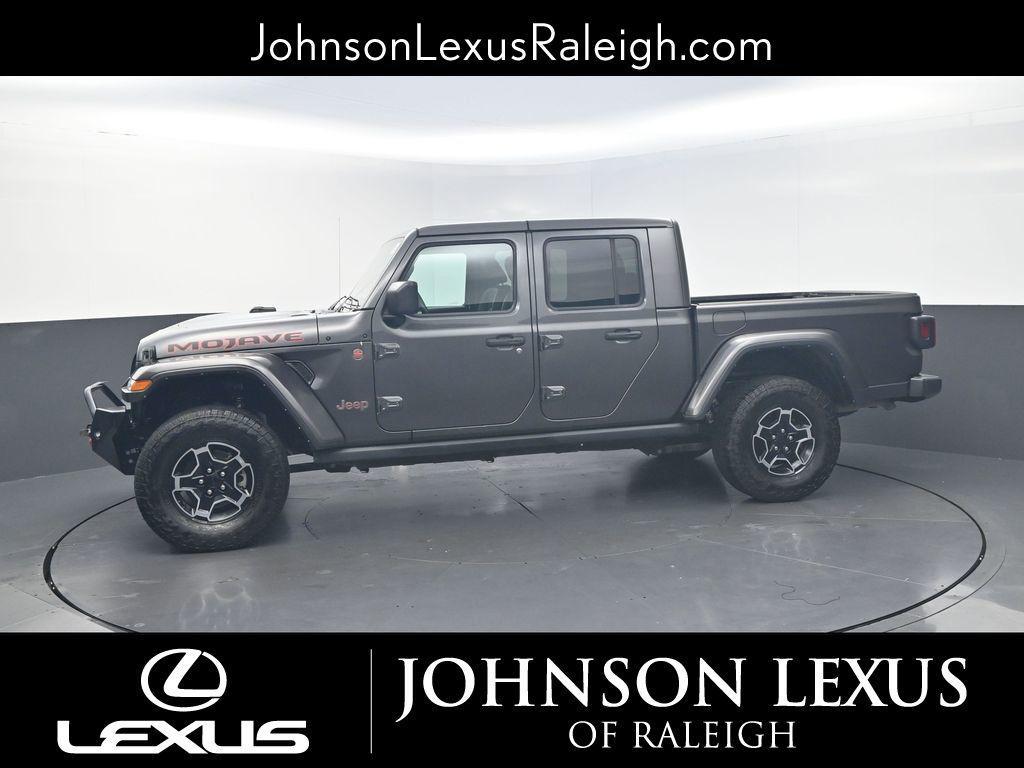 used 2022 Jeep Gladiator car, priced at $27,458