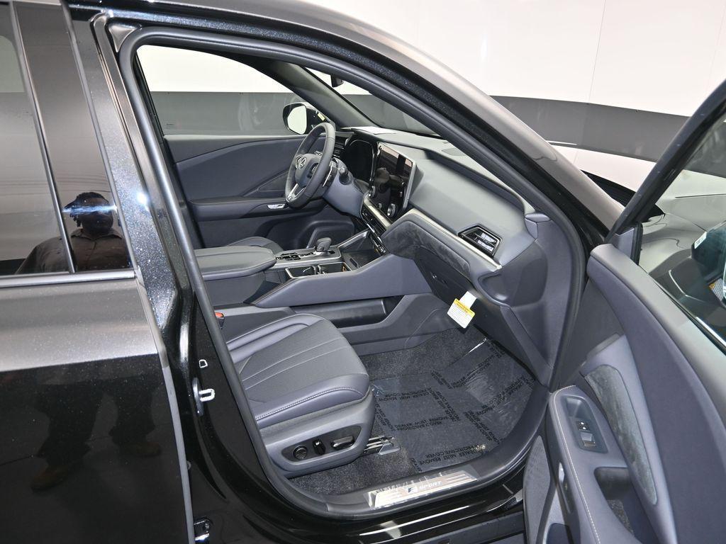 new 2026 Lexus TX 500h car, priced at $73,677