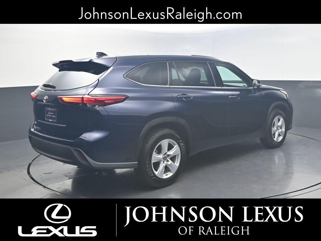 used 2020 Toyota Highlander car, priced at $23,277