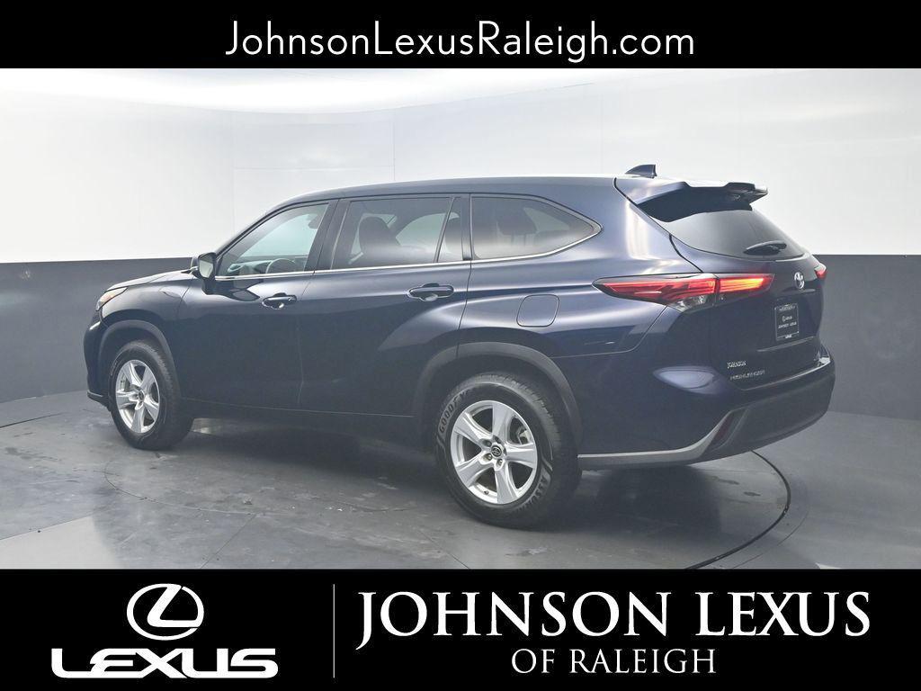 used 2020 Toyota Highlander car, priced at $23,277