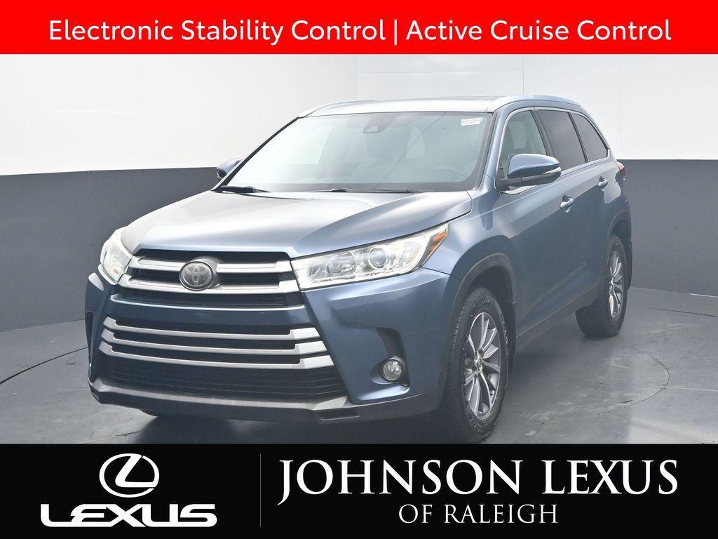 used 2019 Toyota Highlander car, priced at $32,980