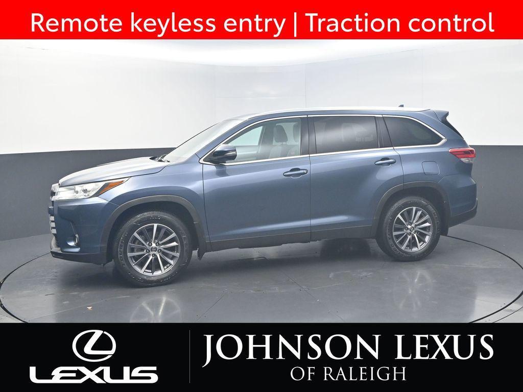 used 2019 Toyota Highlander car, priced at $32,980