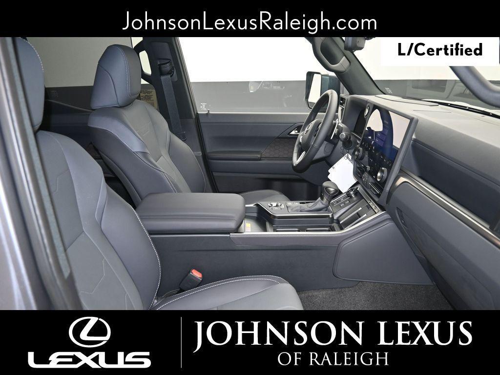 used 2023 Lexus ES 300h car, priced at $43,980