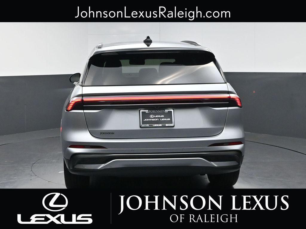 used 2024 Lincoln Nautilus car, priced at $51,786
