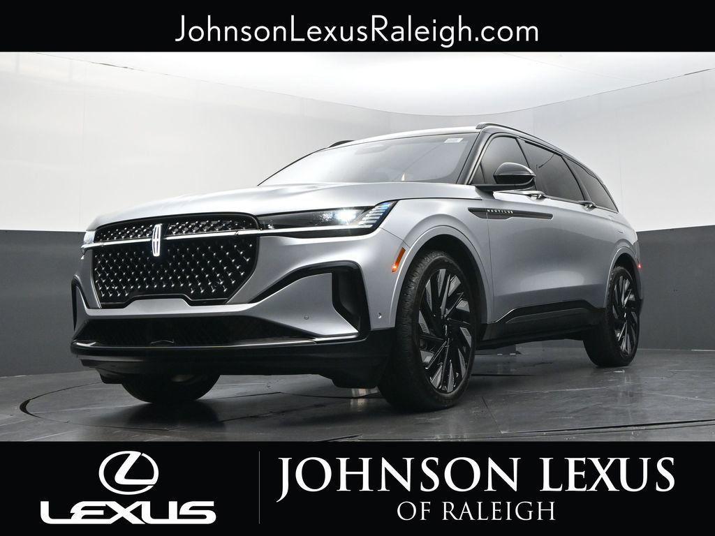 used 2024 Lincoln Nautilus car, priced at $51,786