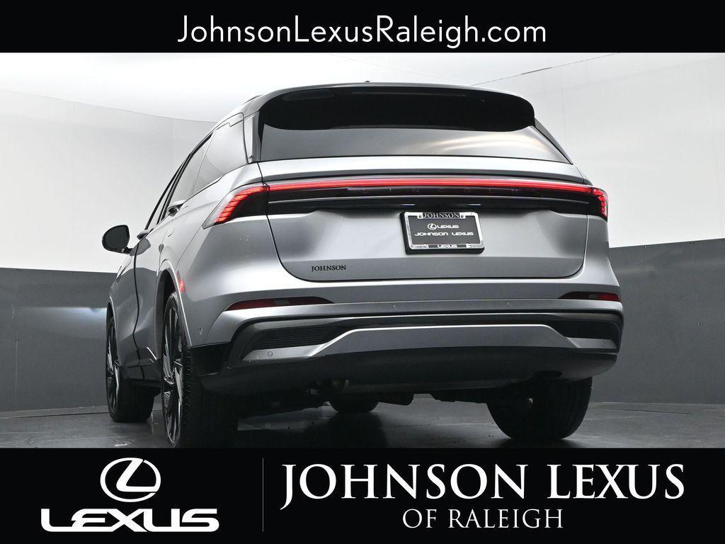 used 2024 Lincoln Nautilus car, priced at $51,786