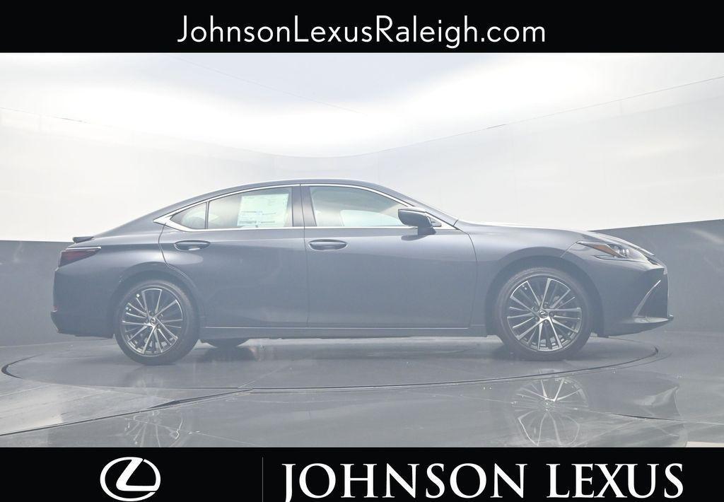new 2025 Lexus ES 350 car, priced at $49,178