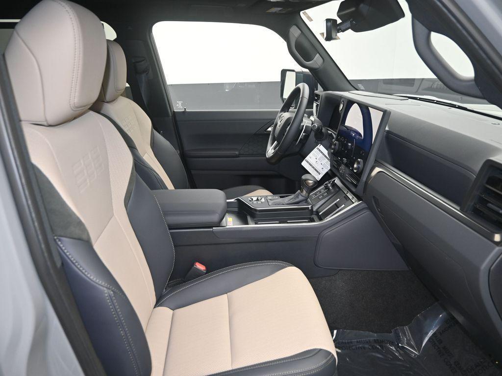 new 2026 Lexus GX 550 car, priced at $87,463
