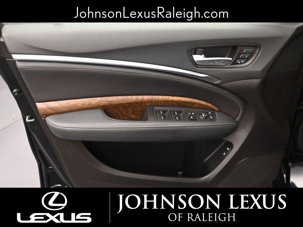 used 2020 Acura MDX car, priced at $27,980