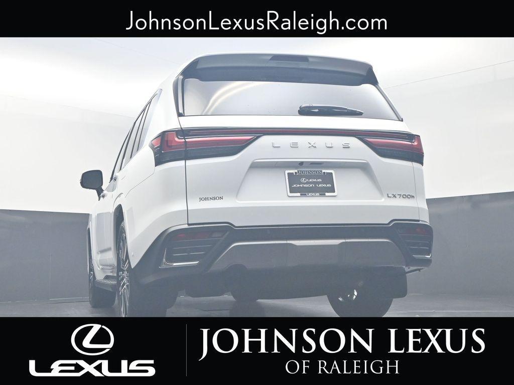 new 2026 Lexus LX 700h car, priced at $123,257