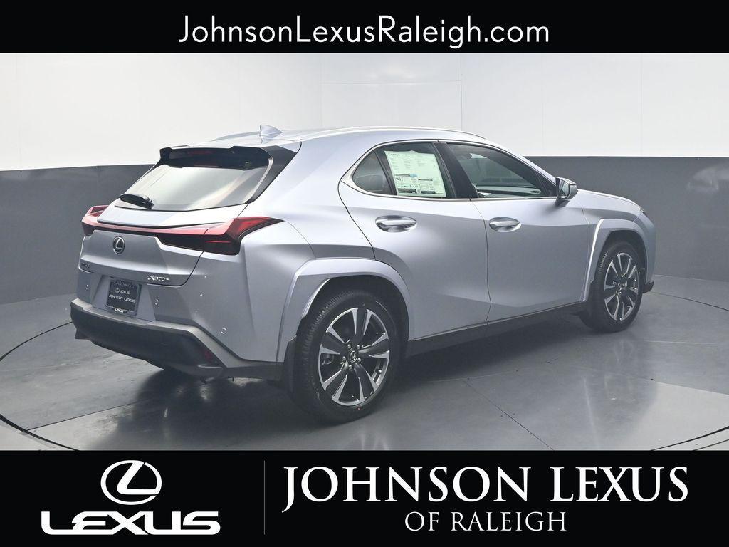 new 2025 Lexus UX 300h car, priced at $43,194