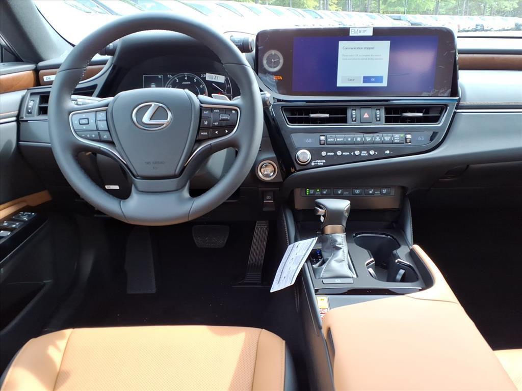 new 2025 Lexus ES 350 car, priced at $50,205