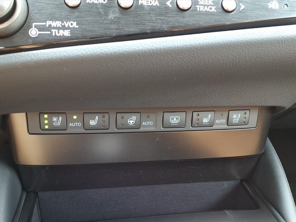 new 2025 Lexus ES 350 car, priced at $50,205