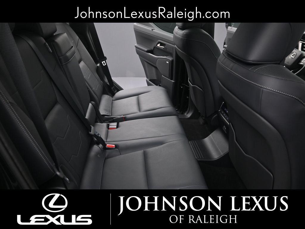 used 2025 Lexus GX 550 car, priced at $95,980