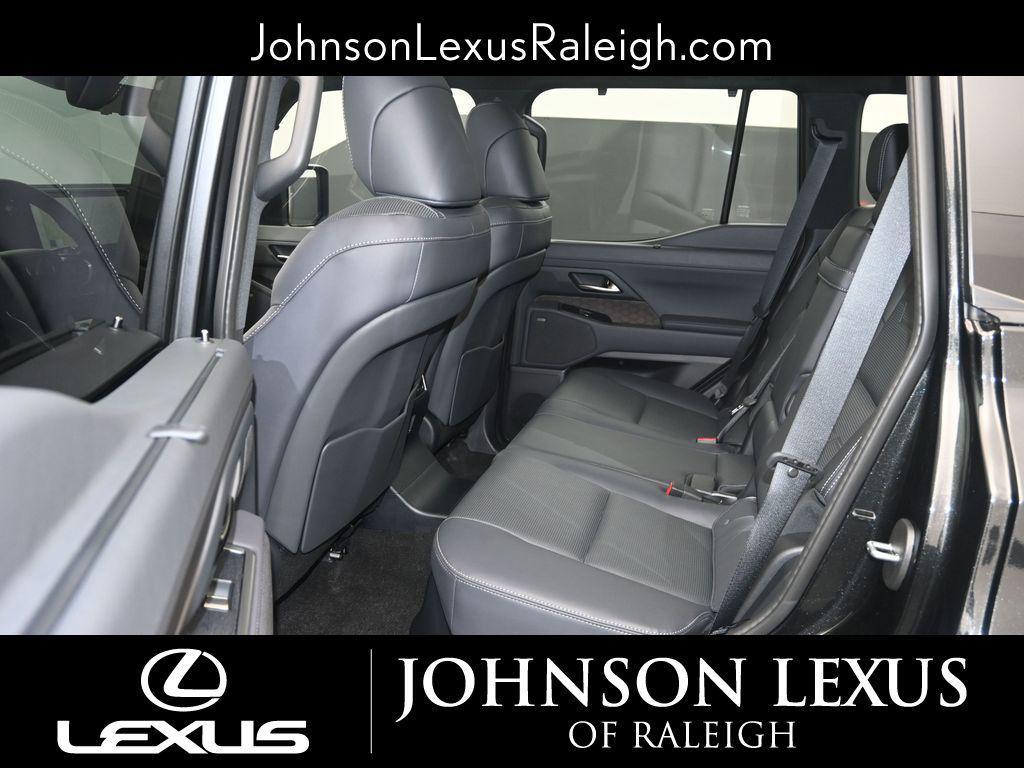 used 2025 Lexus GX 550 car, priced at $95,980