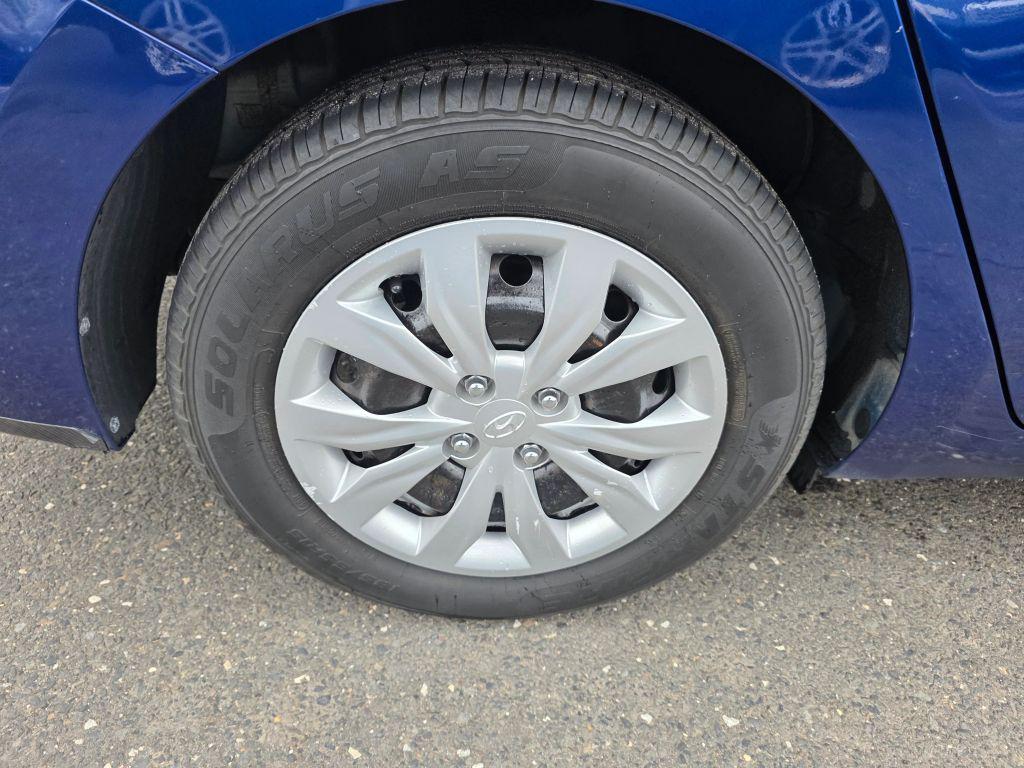 used 2021 Hyundai Accent car, priced at $11,995