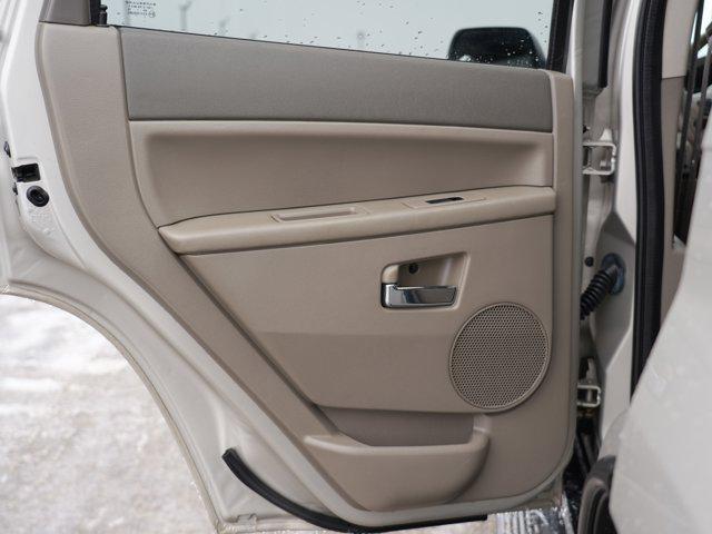 used 2007 Jeep Grand Cherokee car, priced at $5,899