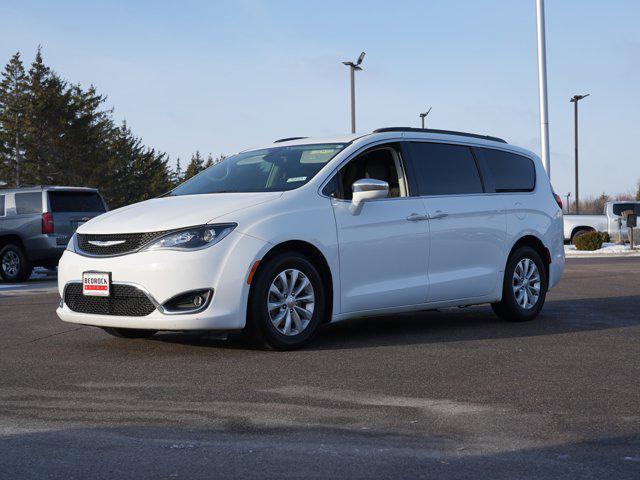 used 2017 Chrysler Pacifica car, priced at $15,799