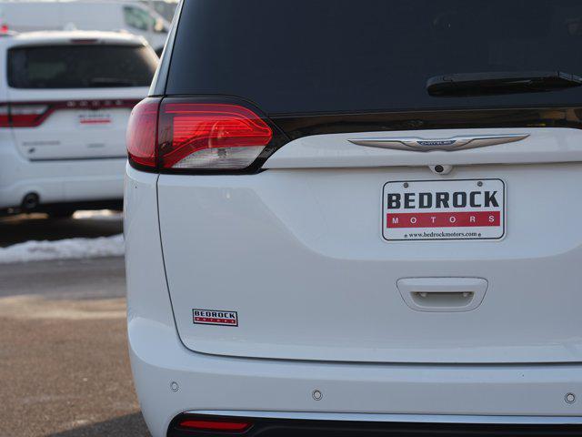 used 2017 Chrysler Pacifica car, priced at $15,799