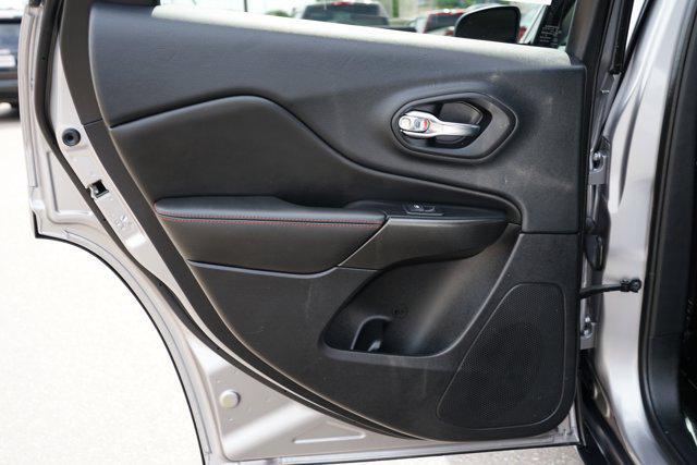 used 2019 Jeep Cherokee car, priced at $12,999