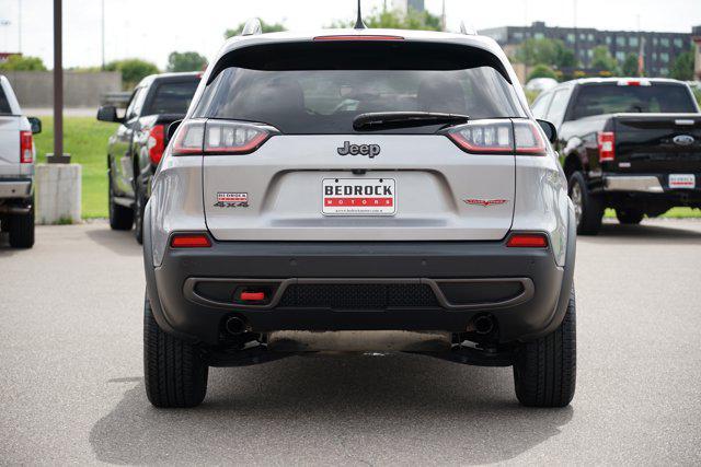 used 2019 Jeep Cherokee car, priced at $12,999