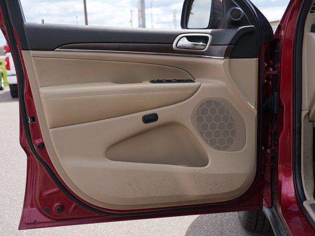 used 2014 Jeep Grand Cherokee car, priced at $12,149