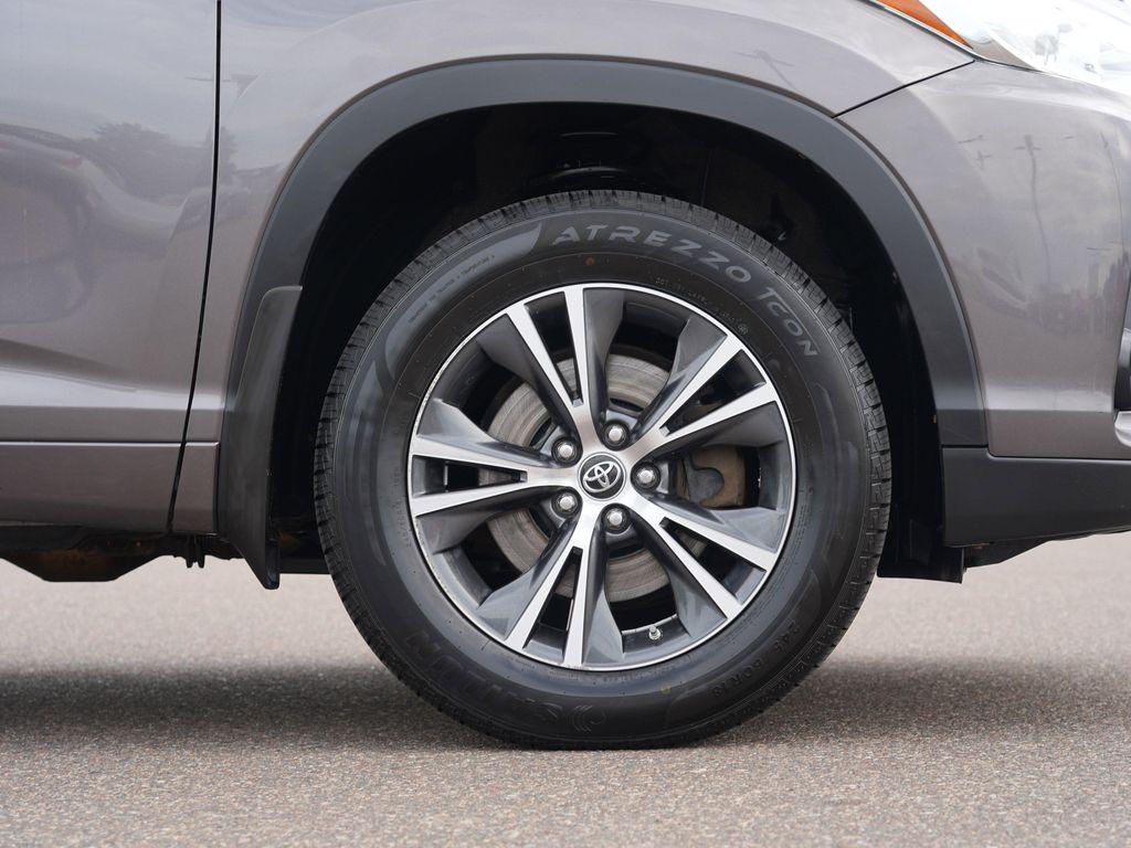 used 2017 Toyota Highlander car, priced at $16,749