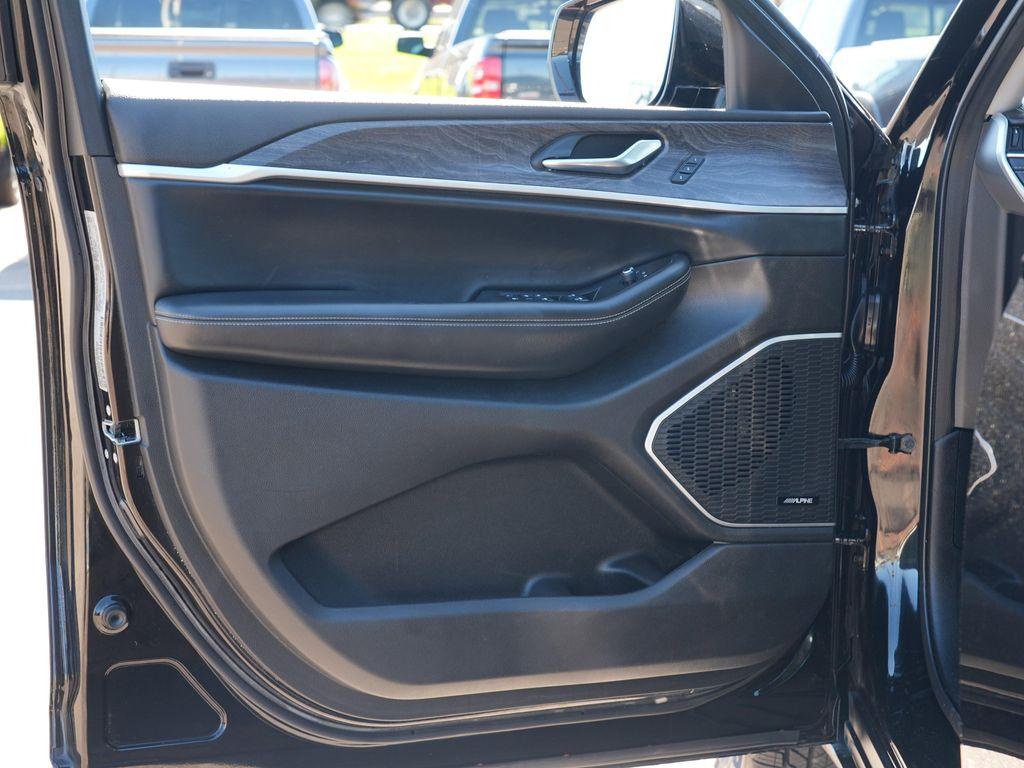 used 2022 Jeep Grand Cherokee L car, priced at $27,349