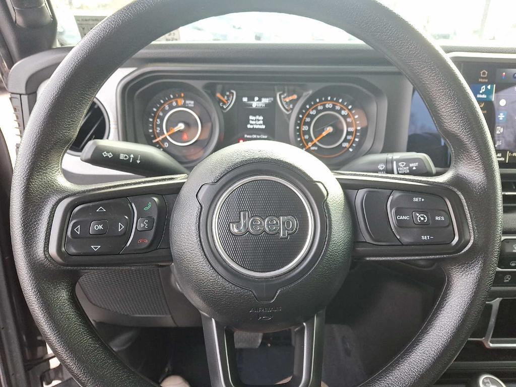 used 2024 Jeep Gladiator car, priced at $32,998