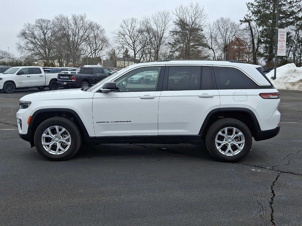 used 2023 Jeep Grand Cherokee car, priced at $31,998