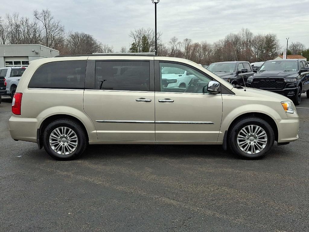 used 2015 Chrysler Town & Country car, priced at $9,998