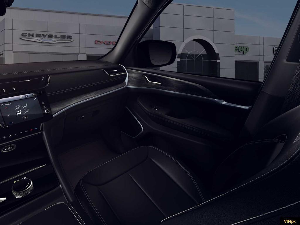 new 2026 Jeep Grand Cherokee car, priced at $50,580