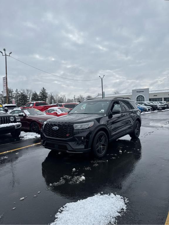 used 2025 Ford Explorer car, priced at $51,995