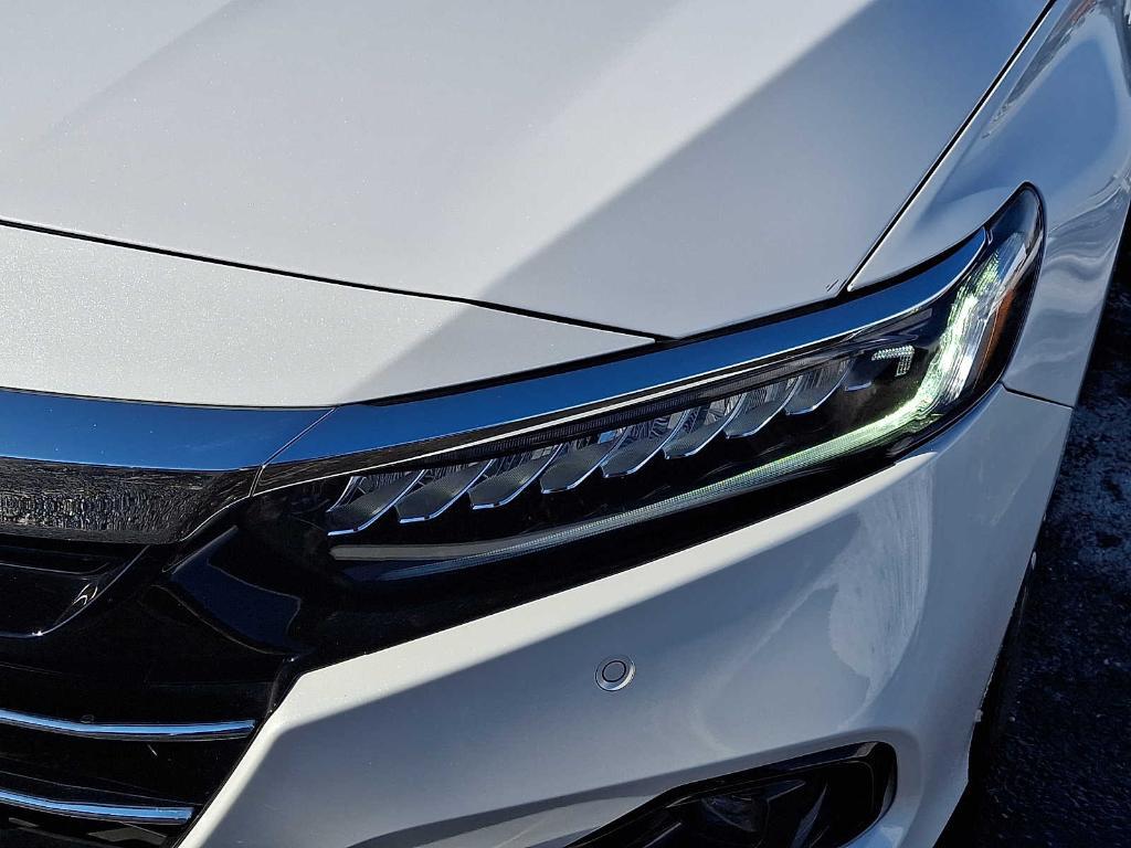 used 2022 Honda Accord Hybrid car, priced at $24,998