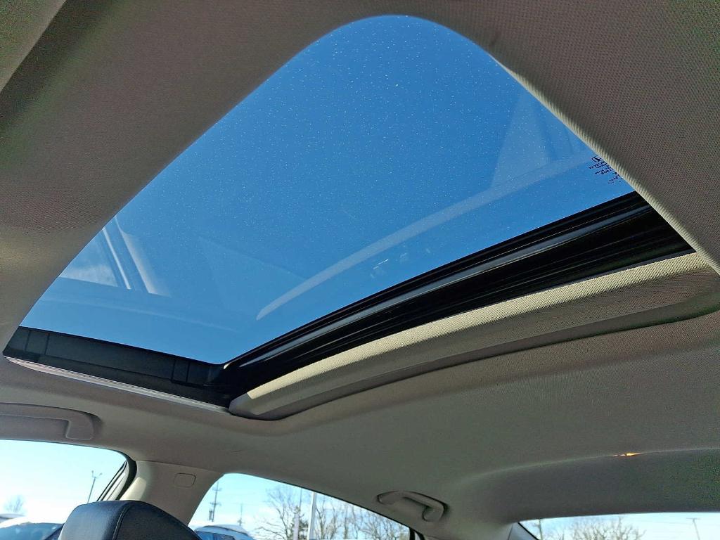 used 2022 Honda Accord Hybrid car, priced at $24,998