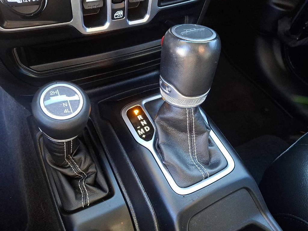 used 2023 Jeep Gladiator car, priced at $33,998