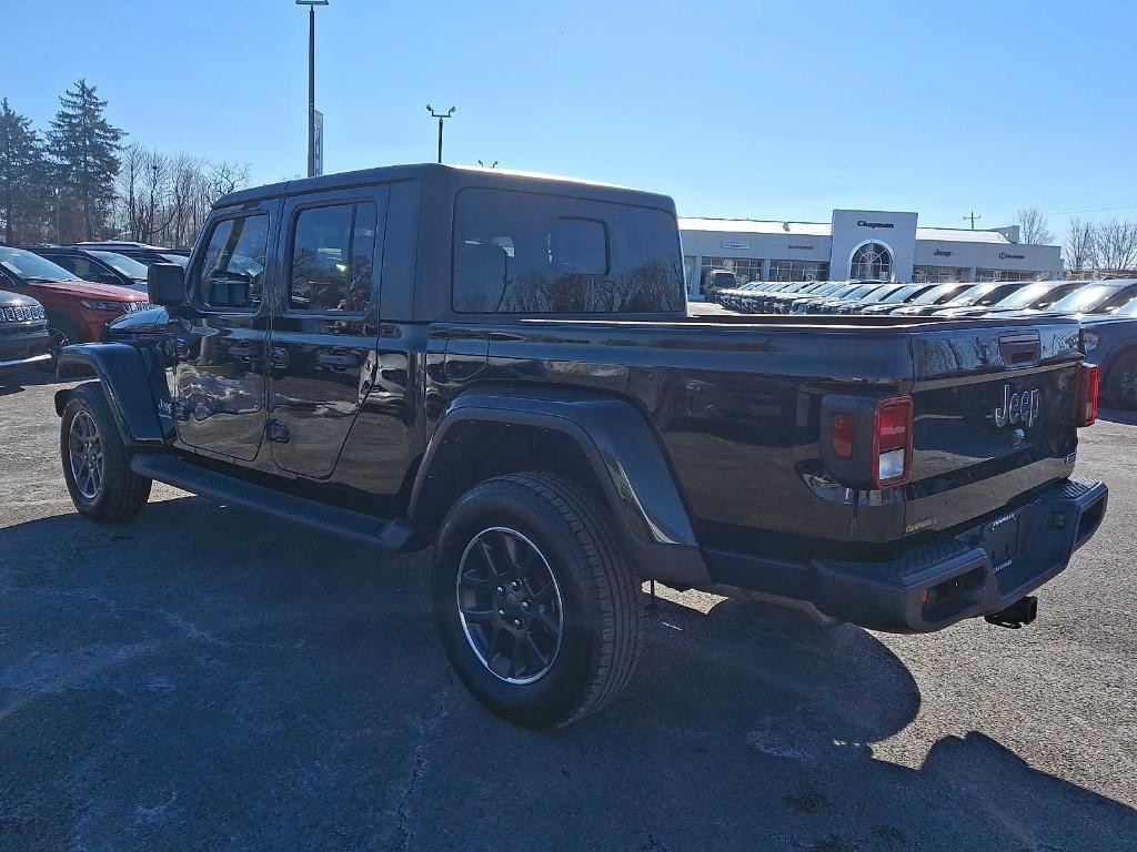 used 2023 Jeep Gladiator car, priced at $33,998