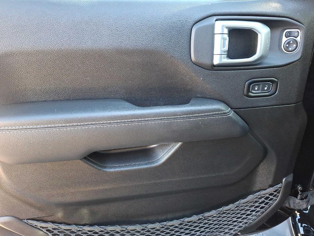 used 2023 Jeep Gladiator car, priced at $33,998