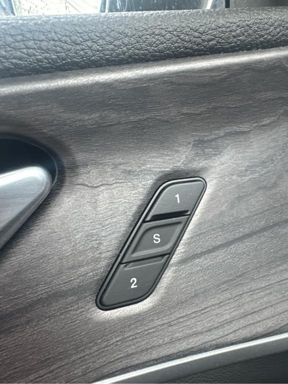 used 2023 Jeep Grand Cherokee car, priced at $32,998