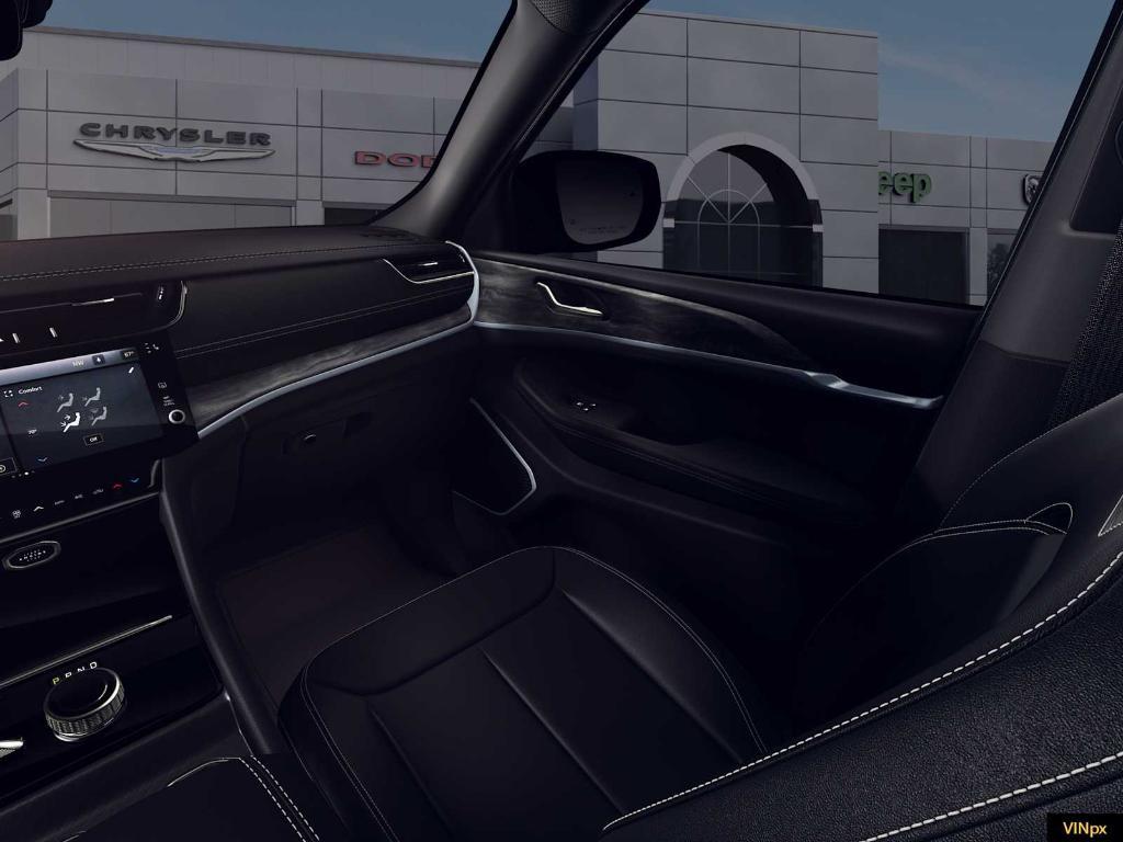 new 2026 Jeep Grand Cherokee car, priced at $48,985