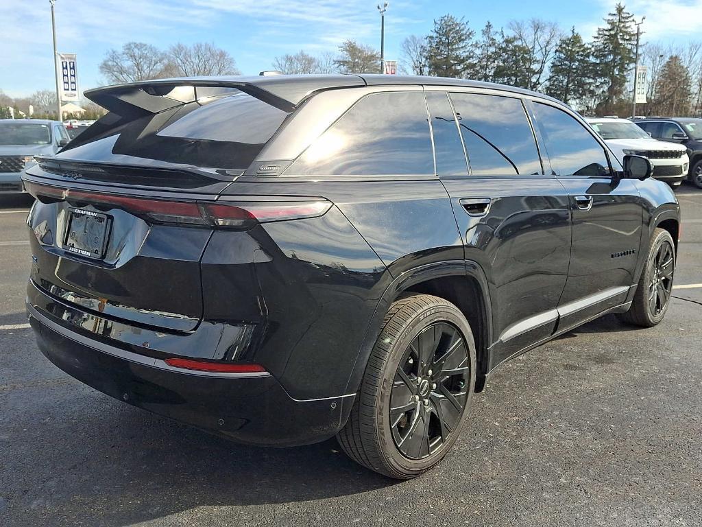 used 2024 Jeep Wagoneer S car, priced at $37,998