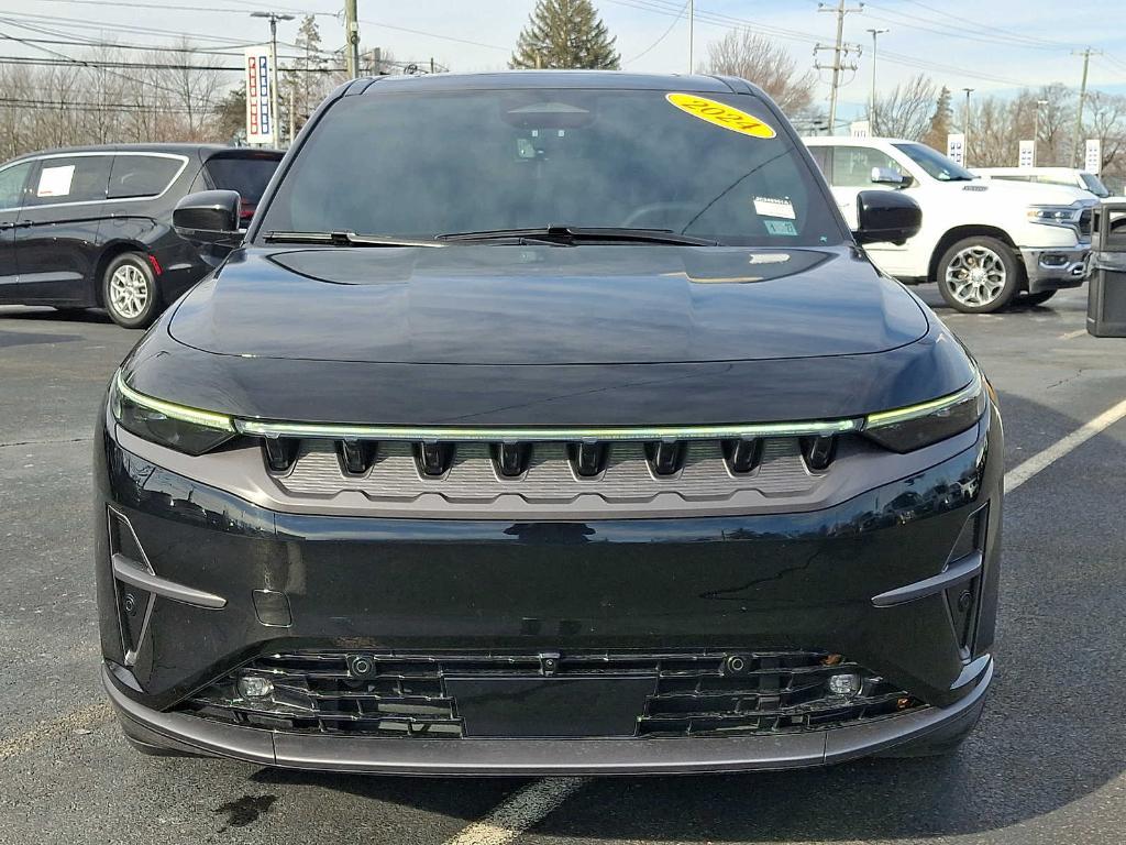 used 2024 Jeep Wagoneer S car, priced at $37,998