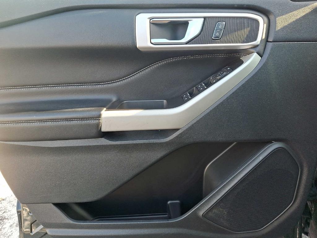 used 2022 Ford Explorer car, priced at $29,889