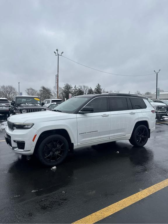 used 2022 Jeep Grand Cherokee L car, priced at $39,998