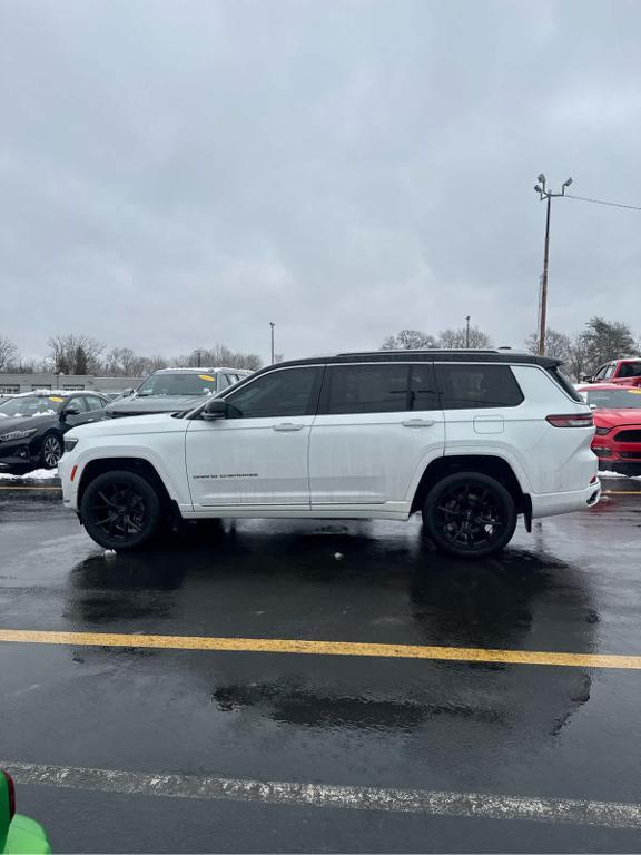 used 2022 Jeep Grand Cherokee L car, priced at $39,998