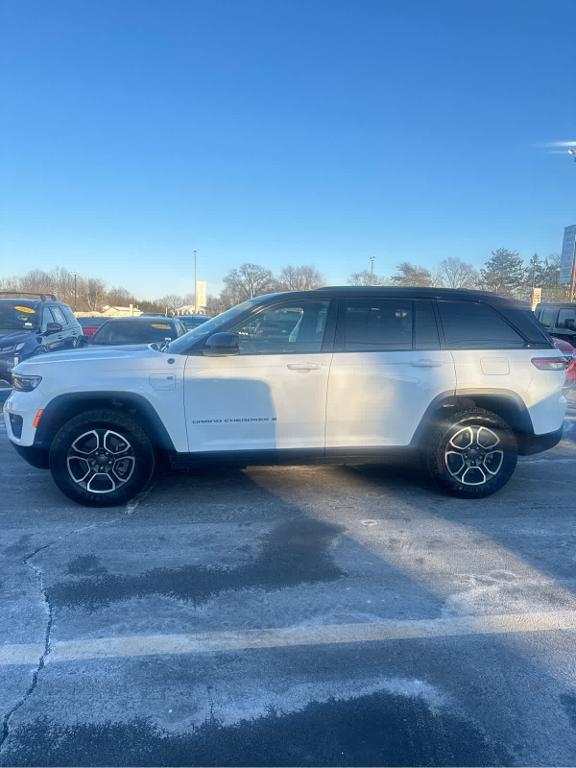 used 2023 Jeep Grand Cherokee 4xe car, priced at $37,998